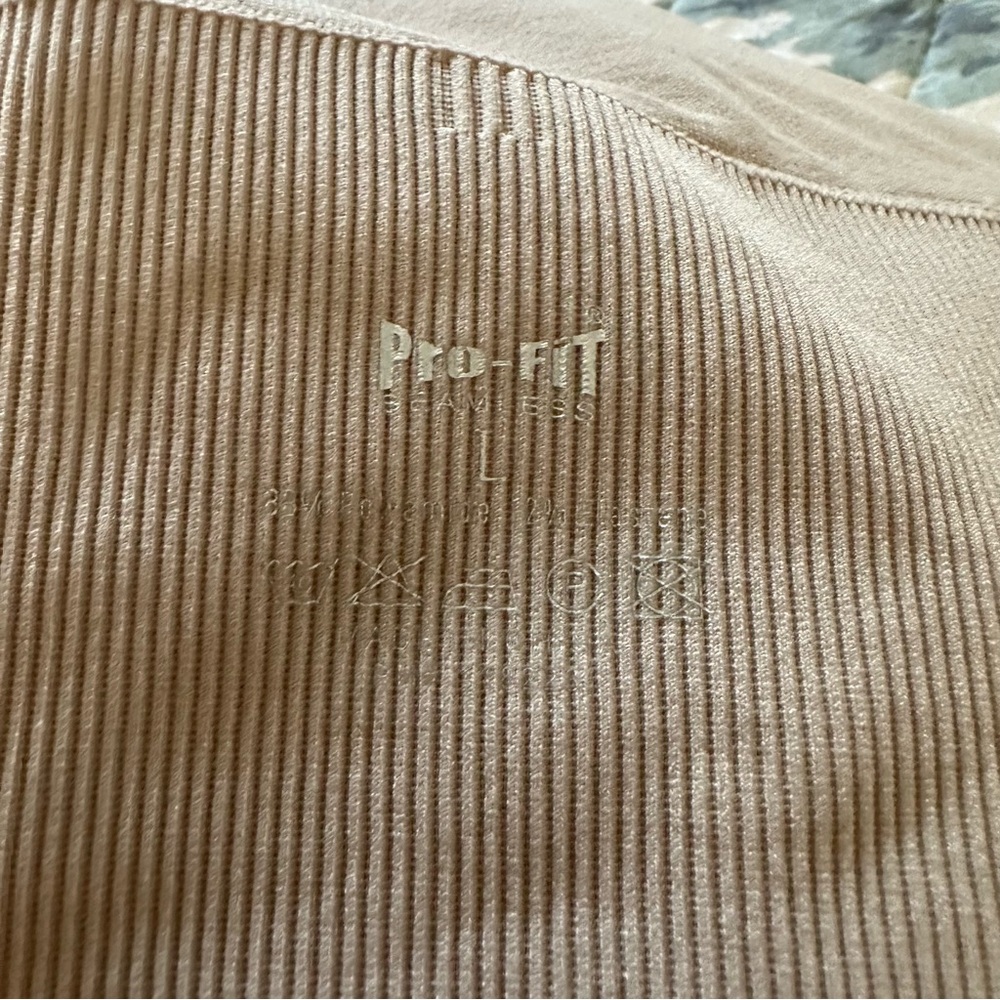 Pro-Fit Seamless Bra Beige Nude L Tan - Picture 3 of 9